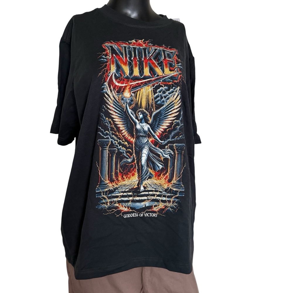 Nike women’s Black 'Goddess of Victory' Graphic T-Shirt